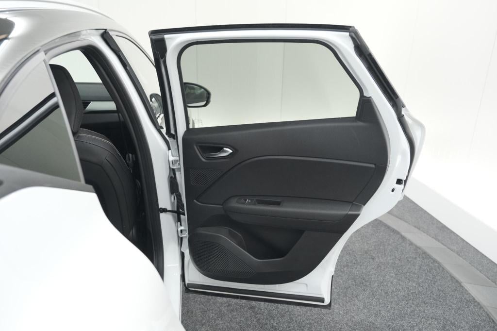 Renault Captur 1.6 e-tech full hybrid 145 techno | nieuw model | camera | a