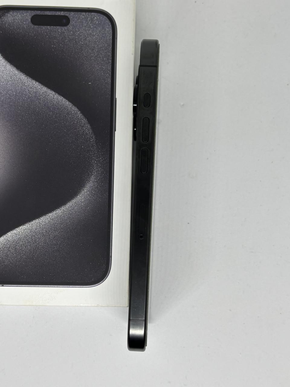 IPhone 15Pro  zwart  256GB