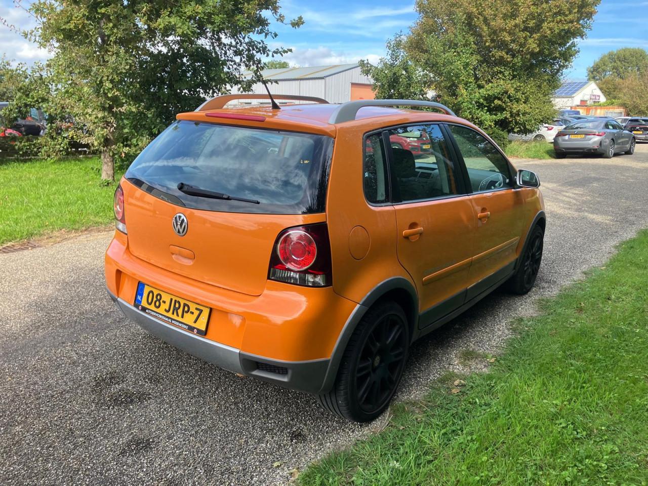 Volkswagen Polo 1.6 Cross Automaat