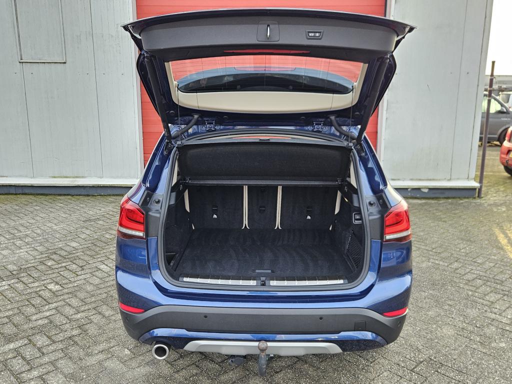 BMW X1 sdrive18i high executive | acc | camera
