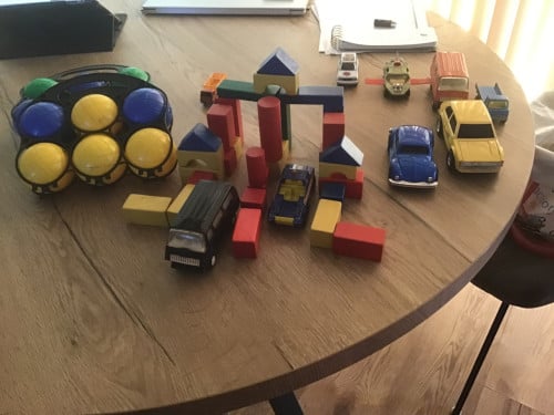 Speelblokken autootjes en jeu de boules