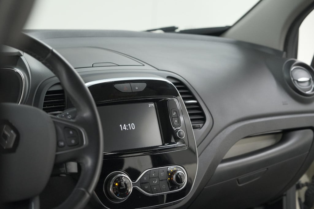 Renault Captur tce 90 intens | trekhaak | camera | navigatie | parkeersenso