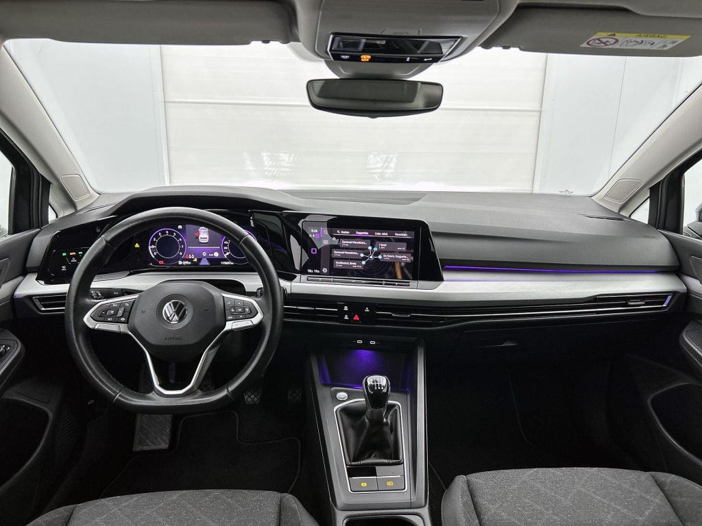 Volkswagen Golf 1.0 tsi life | navigatie | apple carplay / android auto | s