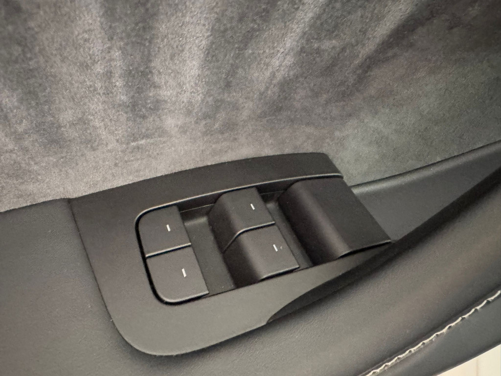 Tesla Model Y rwd 58 kwh
