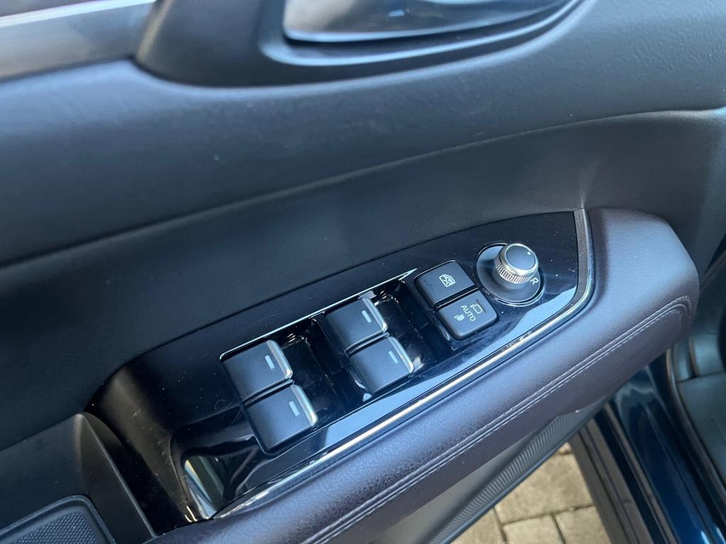 Mazda Cx-5 2.0 skyactiv-g 165 signature|schuif-/kanteldak|trekhaak|rijklaar