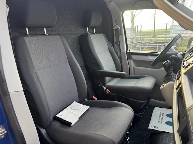 Volkswagen Transporter 2.0 tdi l2h1 dc tr. | bovag garantie
