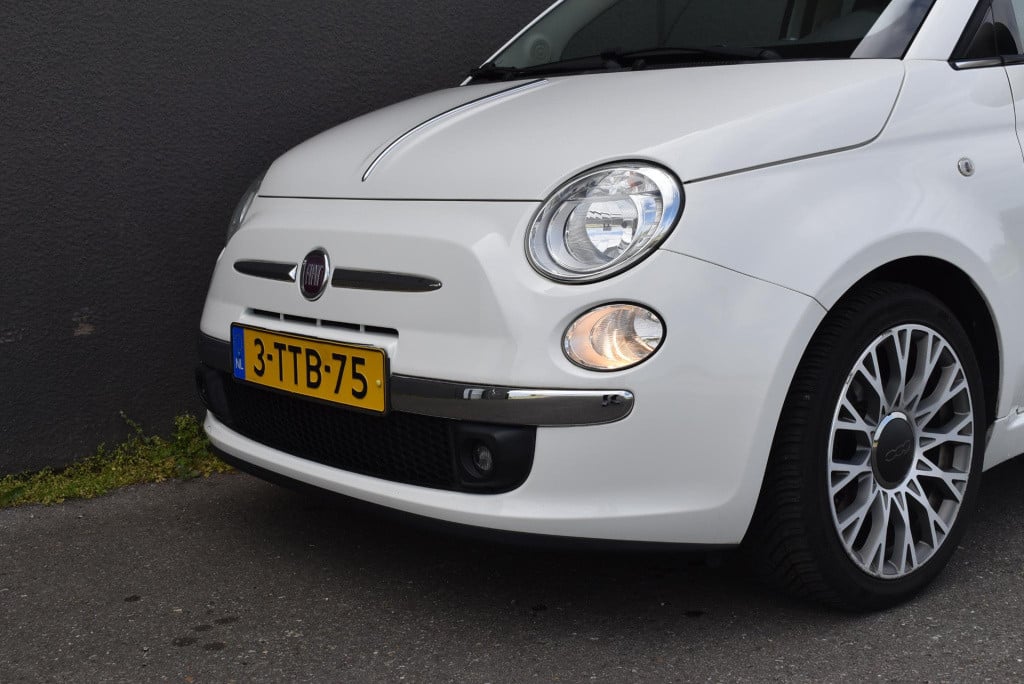 Fiat 500 0.9 twinair turbo lounge | lmv | panoramadak | airco | bluetooth