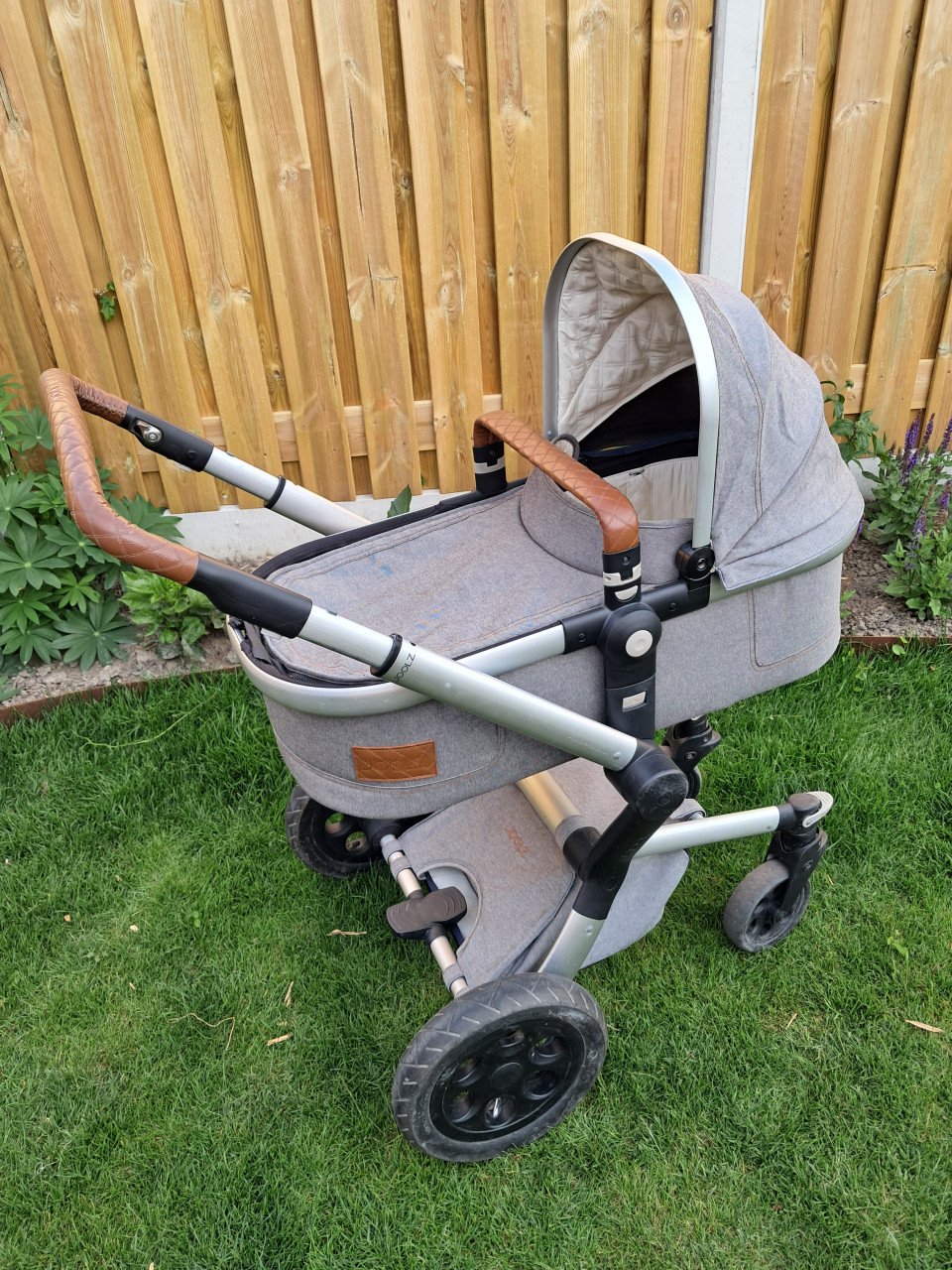 Joolz day 1 studio gris kinderwagen inclusief vele accessoires