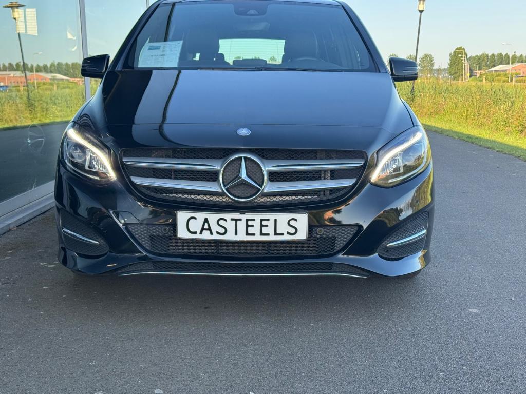 Mercedes-Benz B-Klasse 180 urban automaat , apple-carplay , led