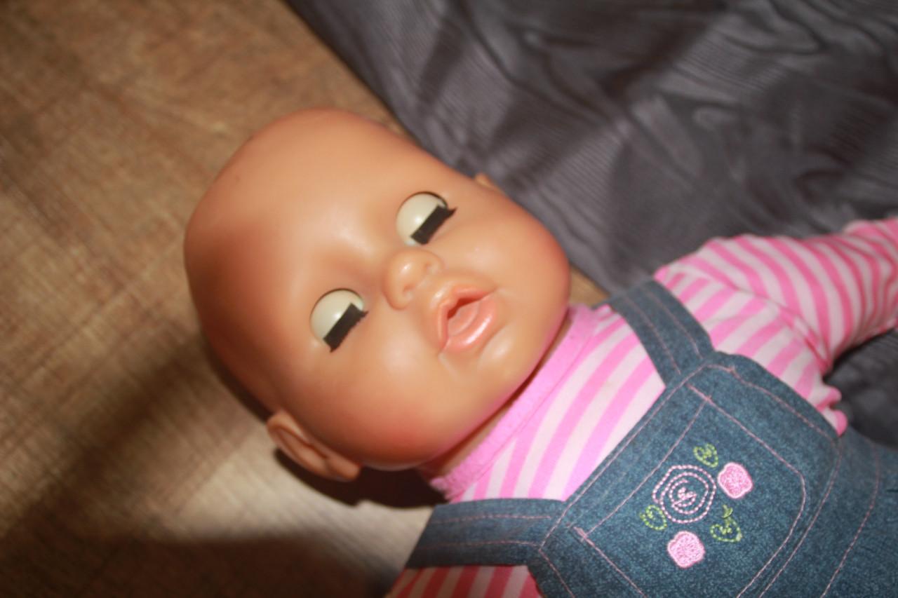 Grote babypop
