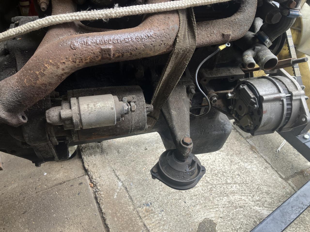 Mercedes motor