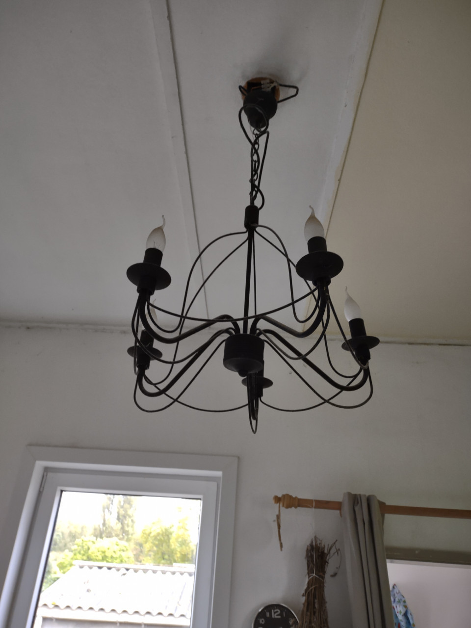 Prachtige zwarte kroonluchter, vintage hanglamp zwart.