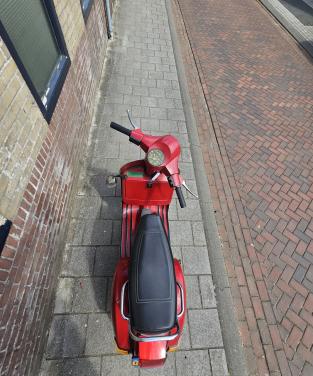 Vespa  px80