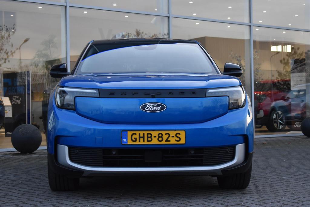 Ford Explorer premium extended range rwd 77 kwh | panoramadak | climate con