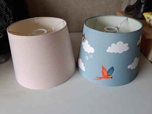 Te koop 2 mooie lampen kapjes