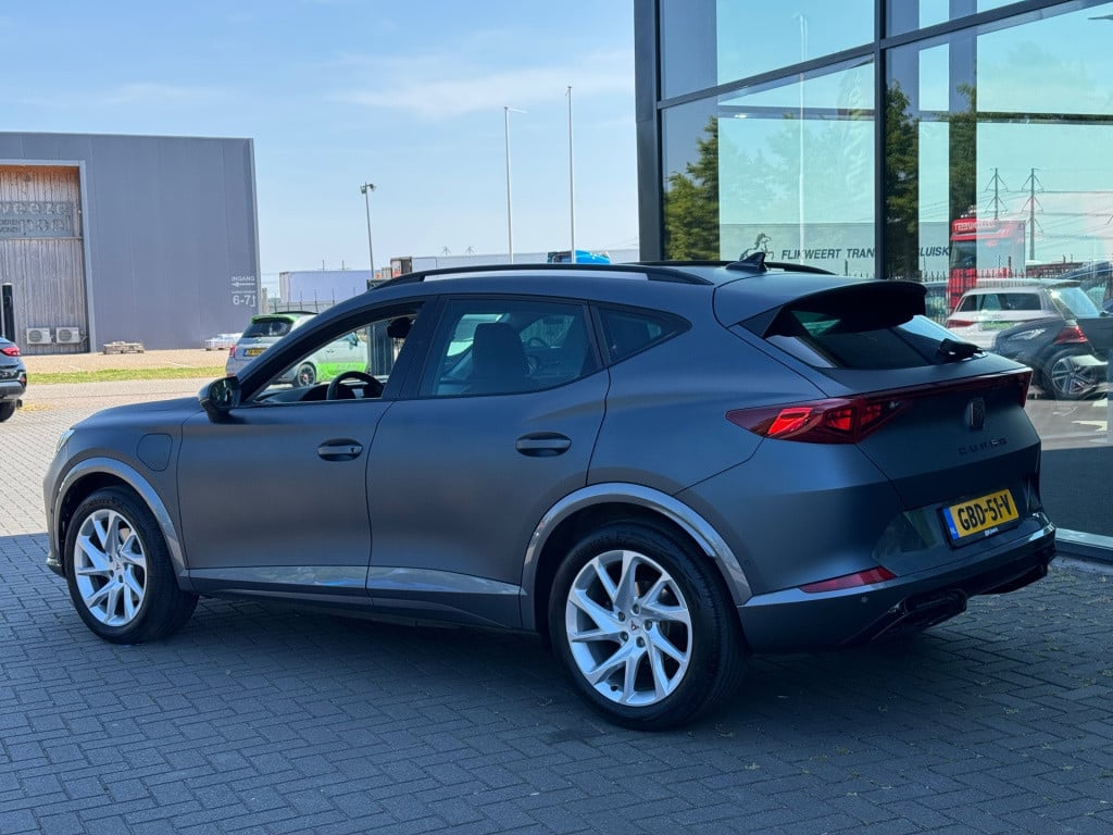 Cupra Formentor 1.4 e-hybrid business * matt grijs * navigatie * trekhaak