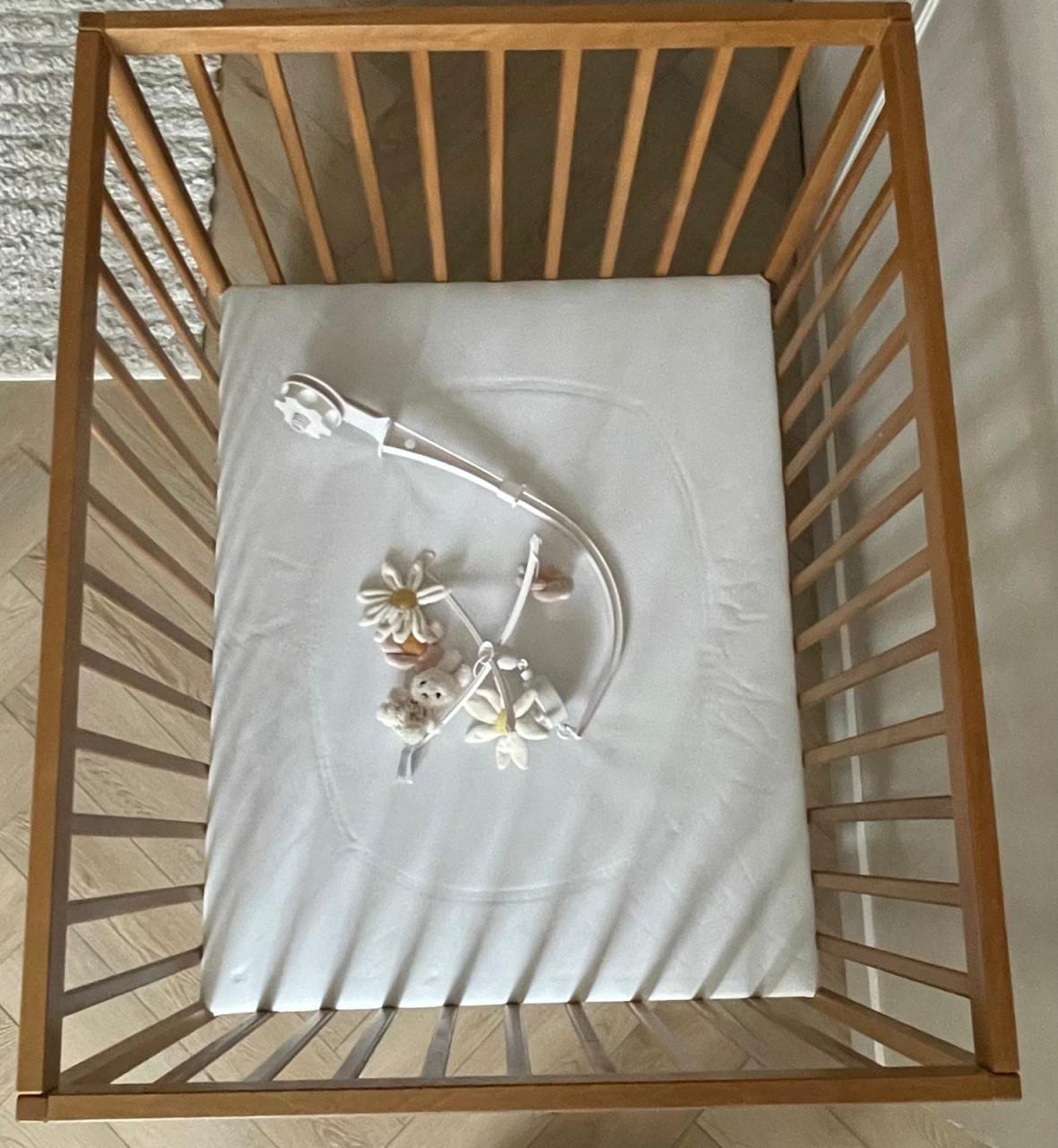 Baby box inclusief baby muziek box en matras