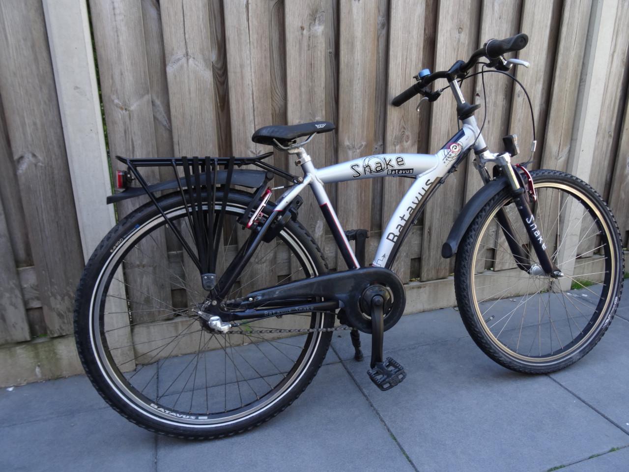🚲 Batavus Snake Jongensfiets – 26 inch | Zilver/Blauw 🩶💙