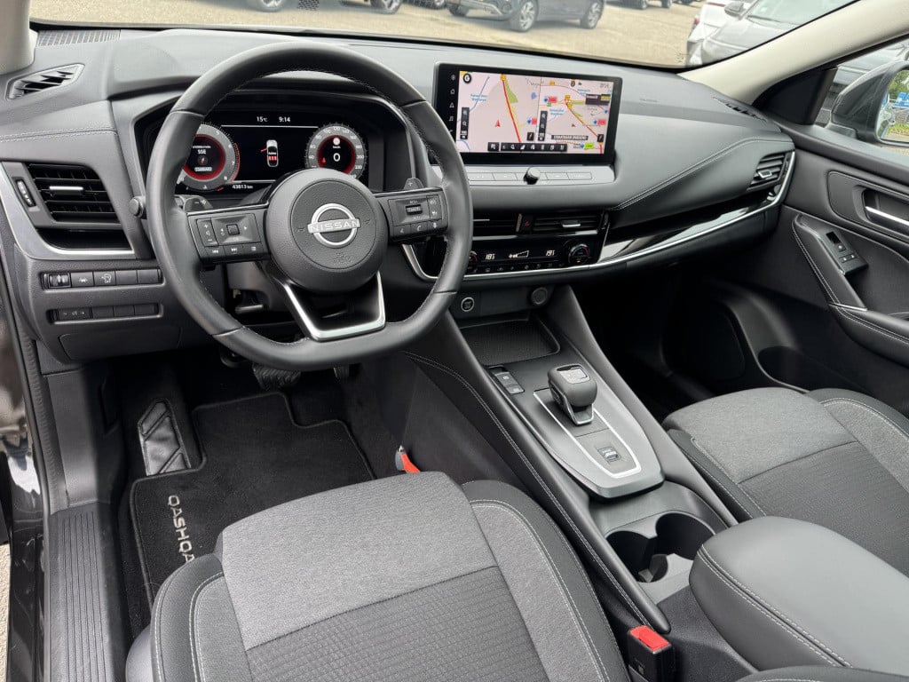 Nissan Qashqai 1.3 mhev xtronic n-connecta design pack | trekhaak | panoram