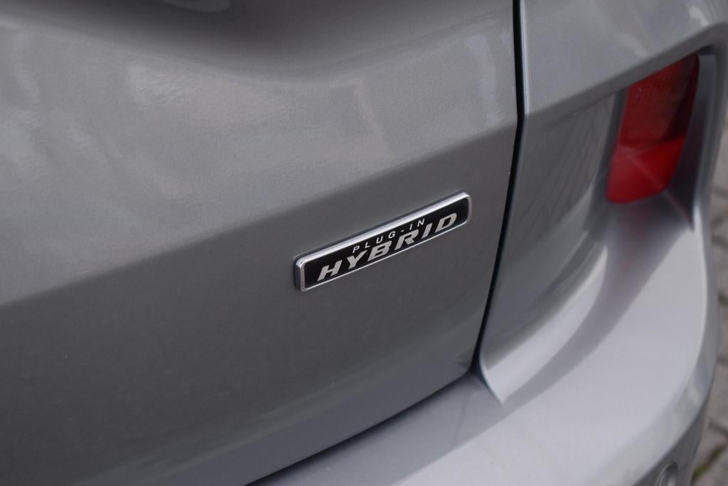 Ford Kuga 2.5 phev st-line x | climate control | adaptive cruise control | 