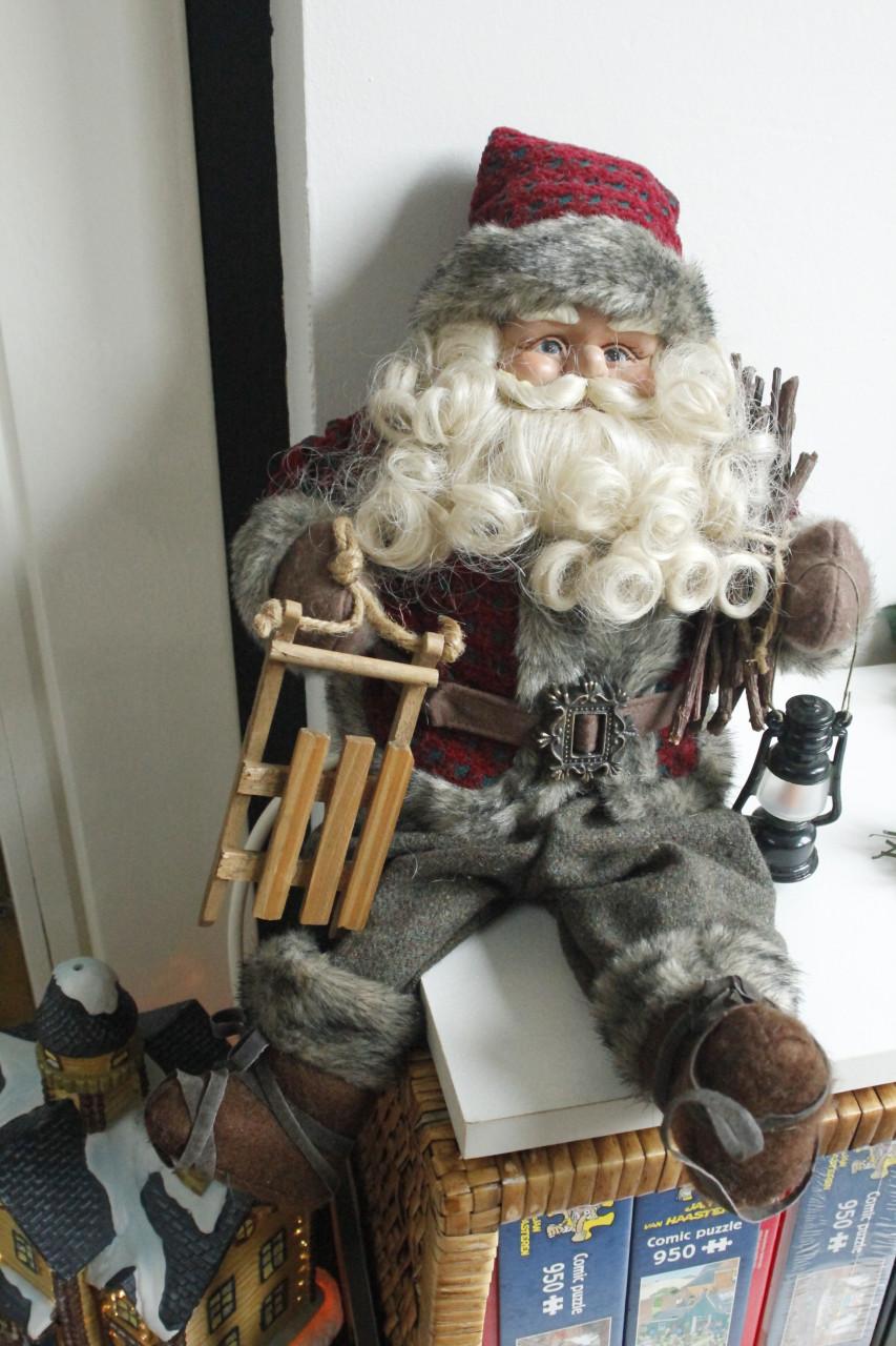 Zittende kerstman..GERESERVEERD