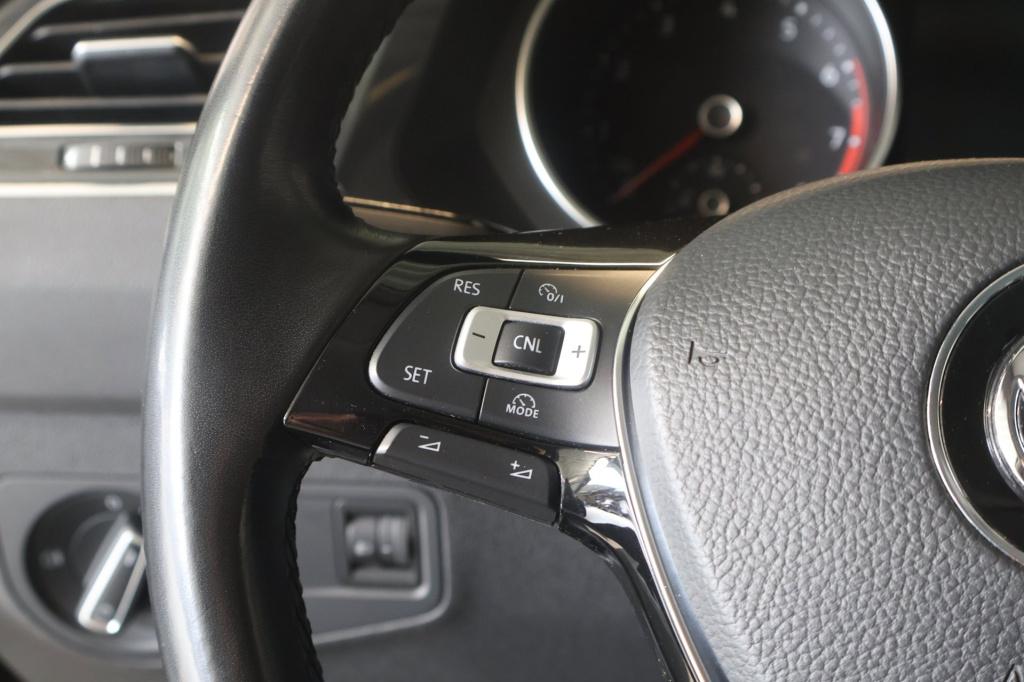 Volkswagen Tiguan 1.4 tsi act connected series, carplay, cruise contr, all 