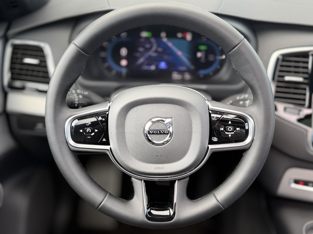 Volvo XC90 t8 455pk recharge ultra dark| full options ! luchtvering b&w sou