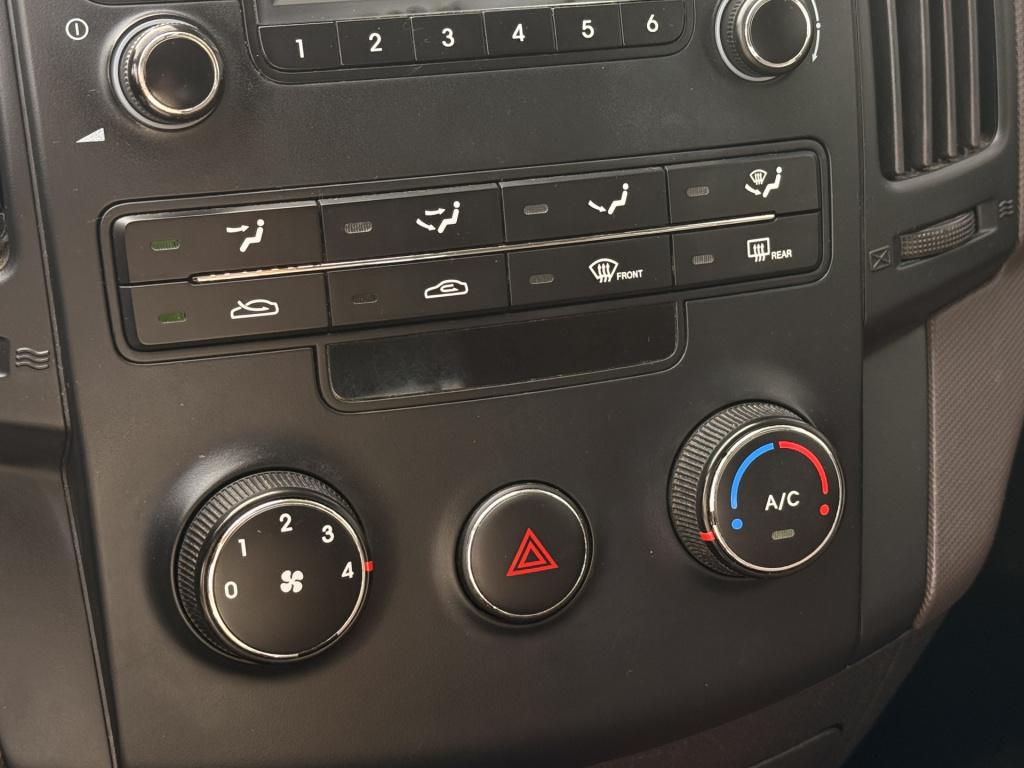 Hyundai I 30 1.4i dynamic 5drs | cd-speler | airco | lm velgen