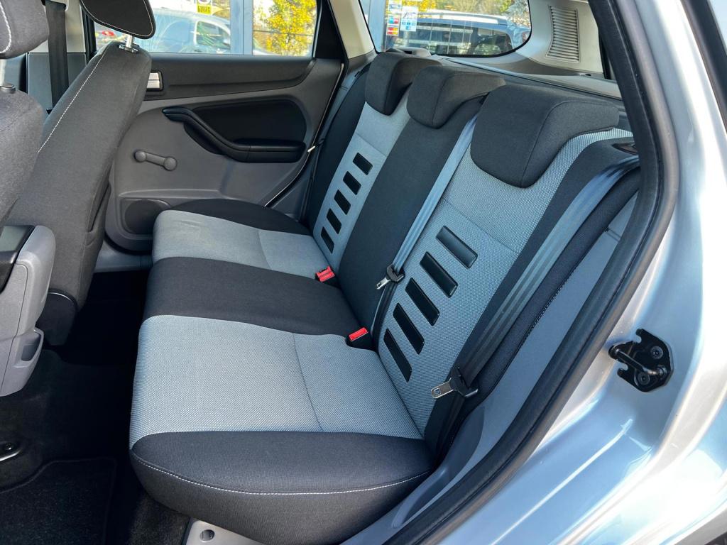 Ford Focus wagon 1.6 comfort