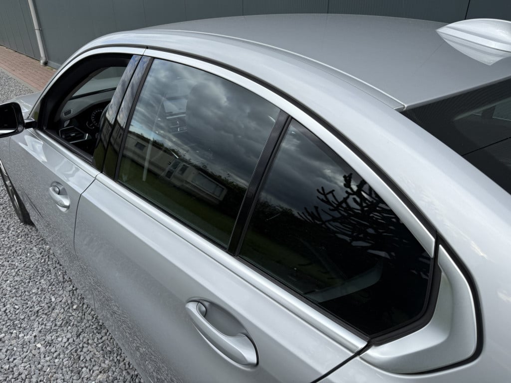 BMW 3-serie 320i automaat high executive sedan