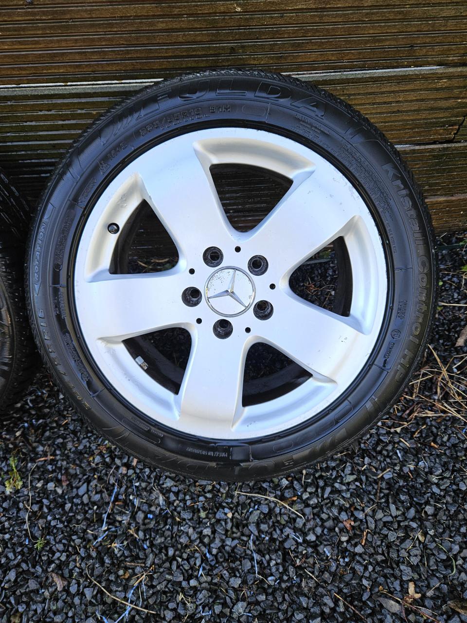 Mercedes 16 inch originele velgen met banden