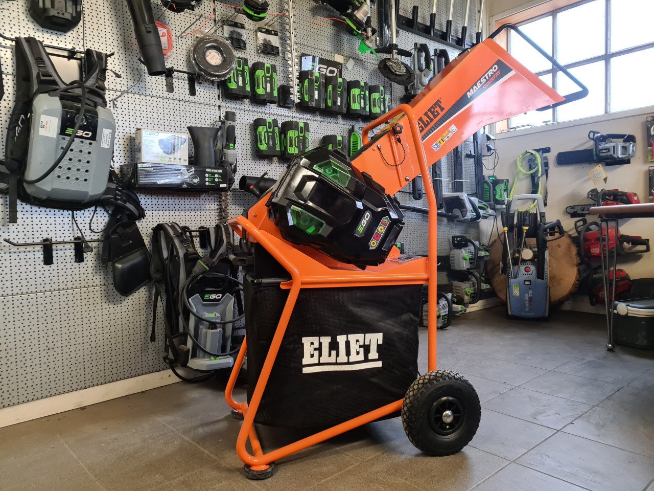 Eliet maestro country versnipperraar met ego accu motor
