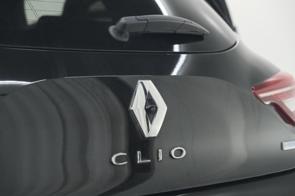 Renault Clio 1.6 e-tech hybrid 140 r.s. line | 360 camera | apple carplay |