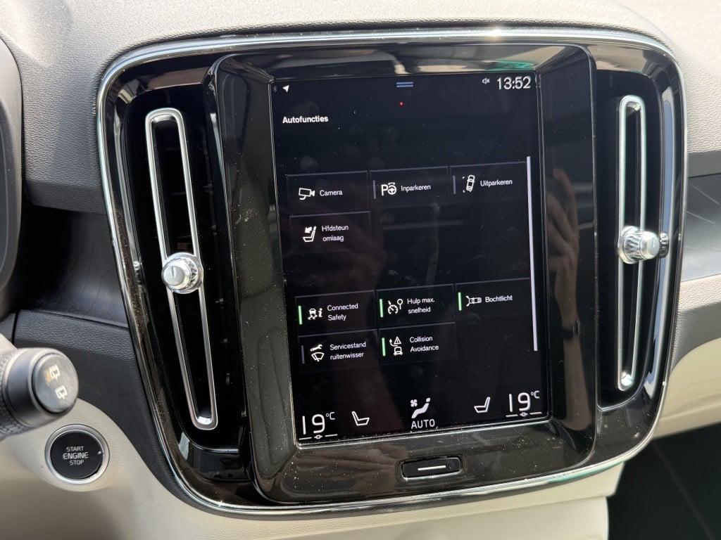 Volvo XC40 t4 211pk recharge ultimate dark| full options !!