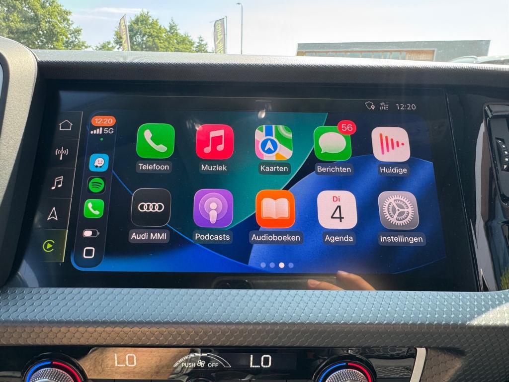 Audi A1 Sportback 30 tfsi s line * matrix led * carplay * cruise control * 