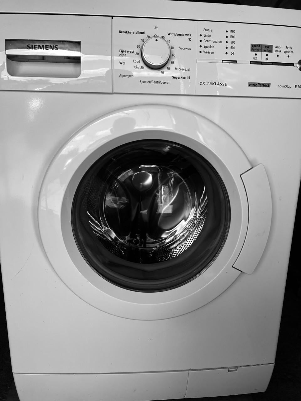 Siemens A+++ klasse wasmachine 7 kg 1400 rpm weinig gebruikt