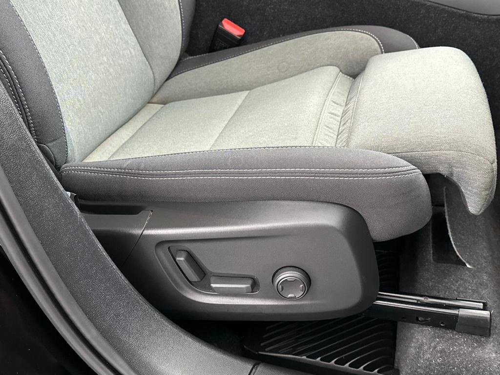 Volvo XC40 t5 262pk recharge plus dark| adap.cruise| camera| keyless| dab+