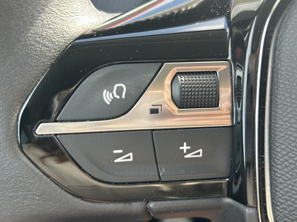 Peugeot 208 ev 50kwh 136pk active pack | navigatie | bluetooth | parkeersen