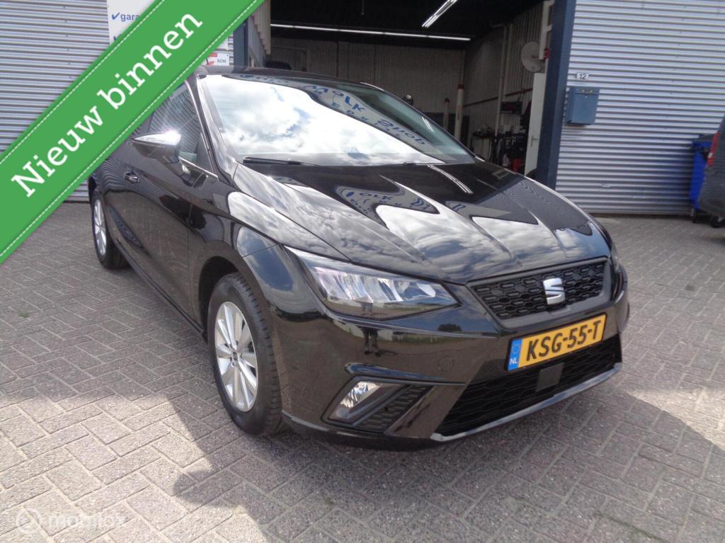 Seat Ibiza 1.0 mpi style/airco ecc/led/lm velgen/pdc/apple carplay/full lin