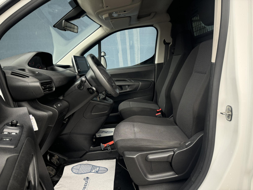 Peugeot Partner 1.5 bluehdi premium airco / cruise controle / navi / n.a.p 