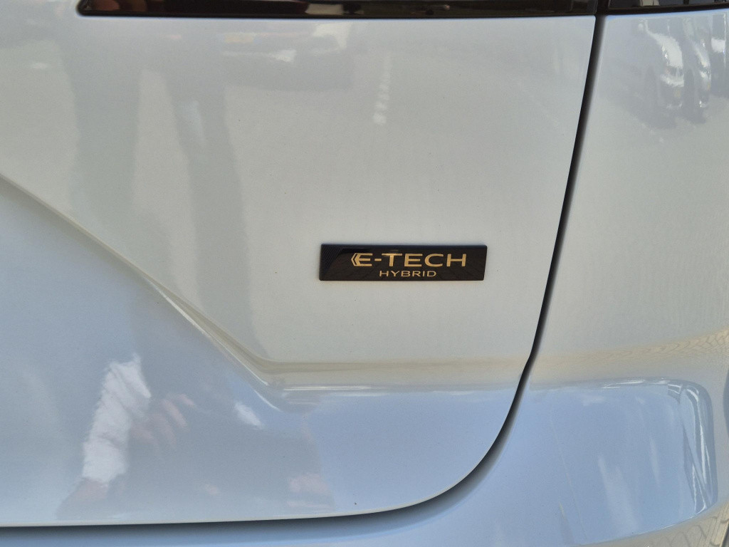 Renault Austral 1.2 e-tech full hybrid 200 techno