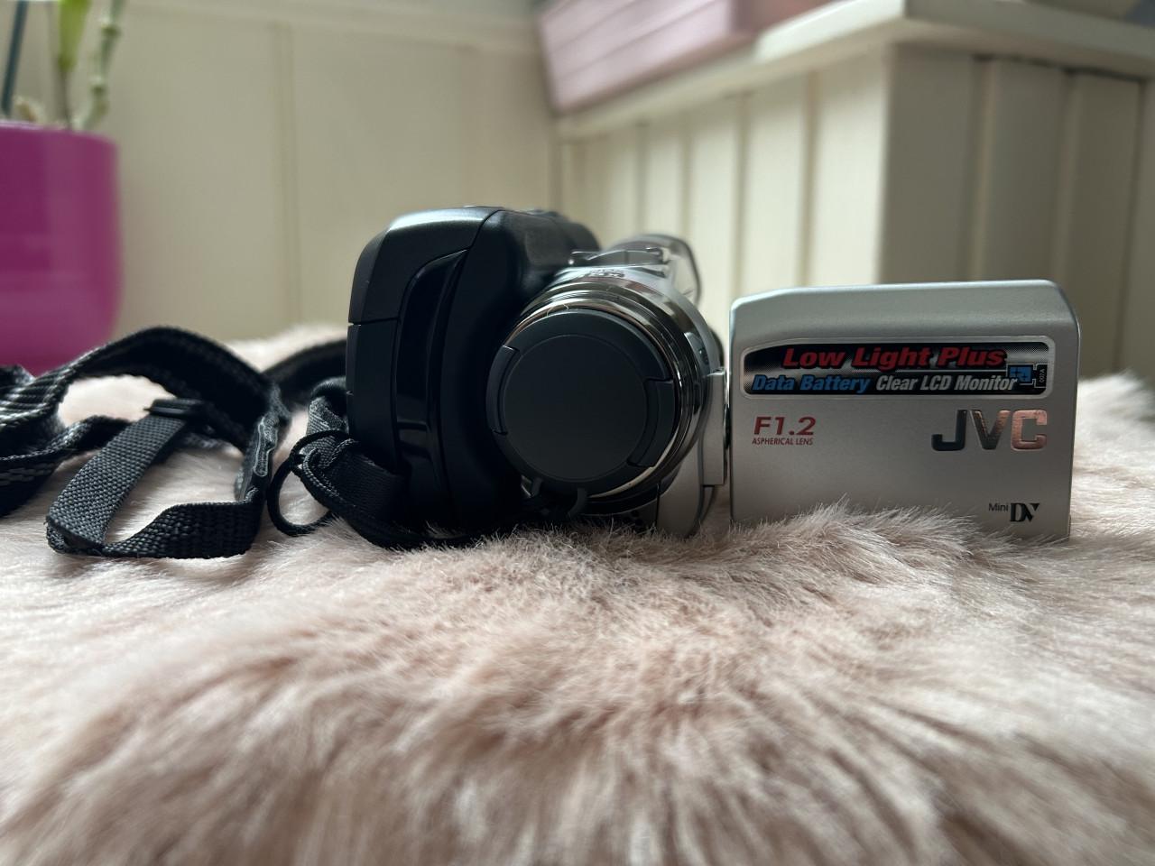 Digital Video Camera