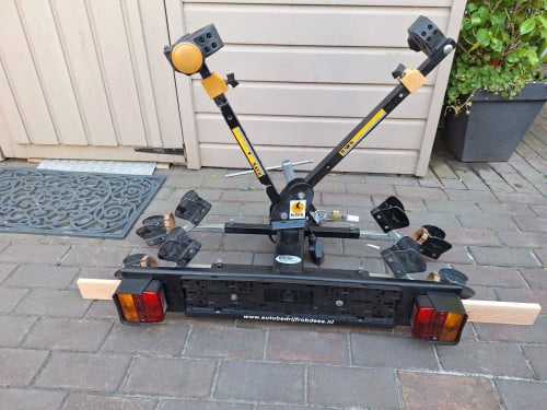 Fietsendrager voor 2 electrische fietsen