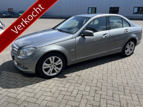 Mercedes-Benz C-Klasse 250 cgi blueefficiency avantgarde