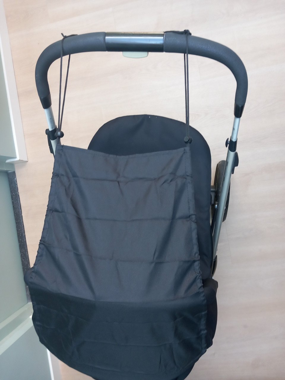 Zonnescherm kinderwagen NIEUW! Universeel!