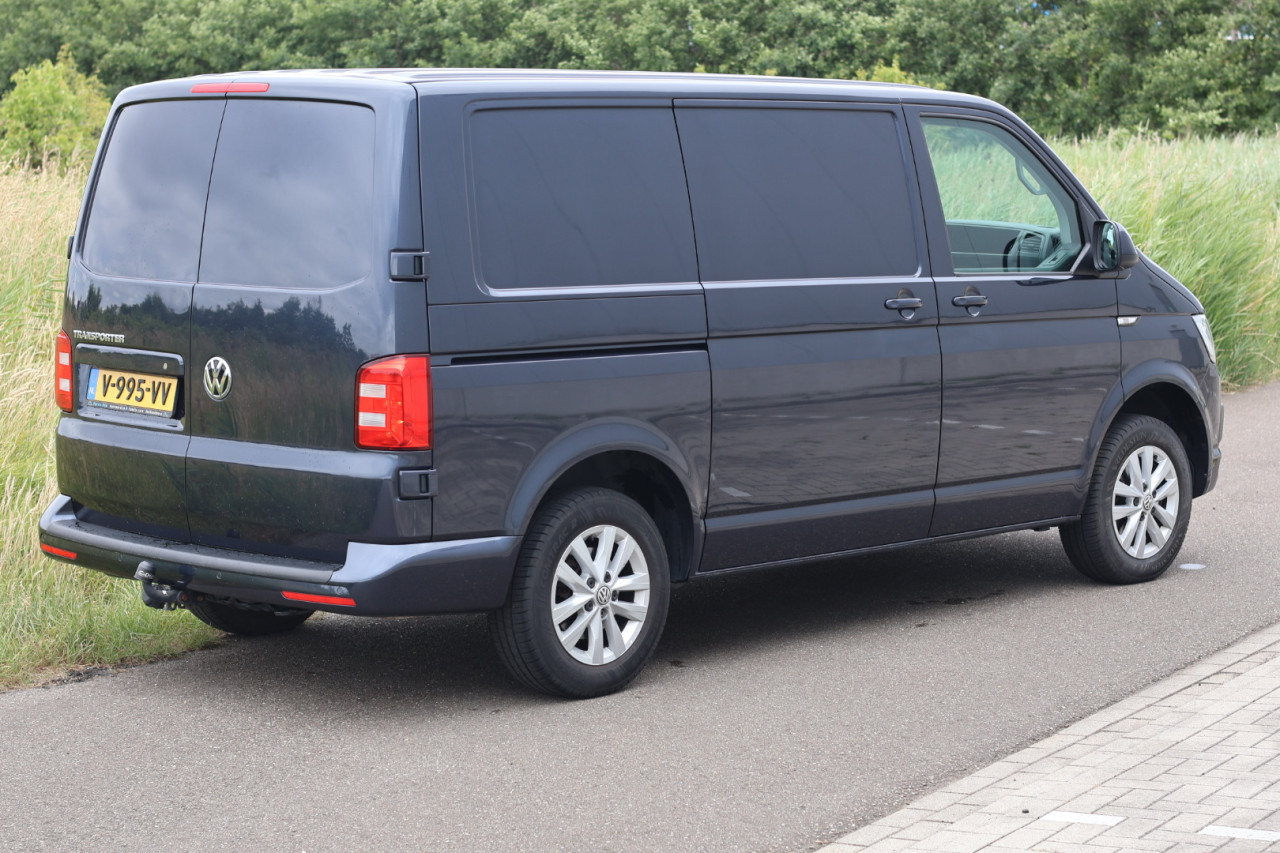 Volkswagen Transporter 2.0  TDI 150 PK Automaat L1H1 2019
