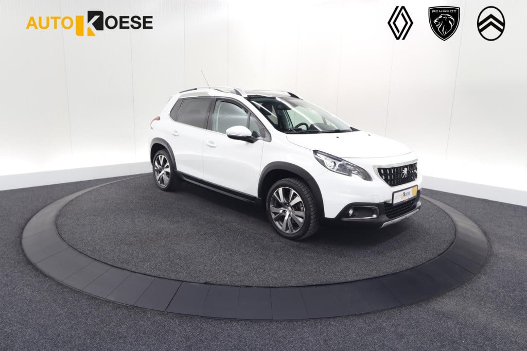Peugeot 2008 puretech 110 eat6 allure | trekhaak | camera | panoramadak | a