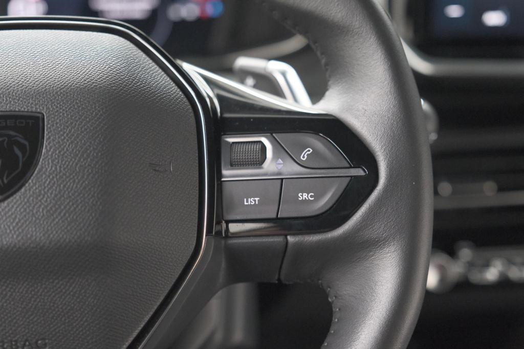 Peugeot 2008 puretech 130 eat8 allure | 360 camera | adaptieve cruise contr