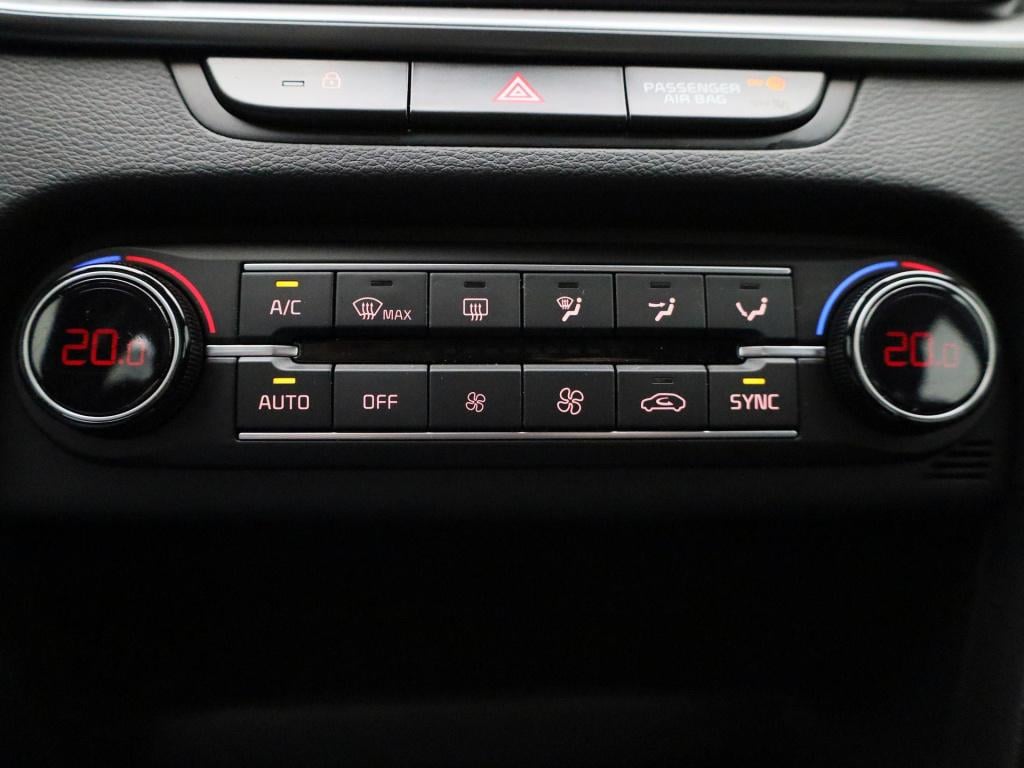 Kia Ceed Sportswagon 1.0 t-gdi dynamicline | lmv | parkeer sensoren | navig