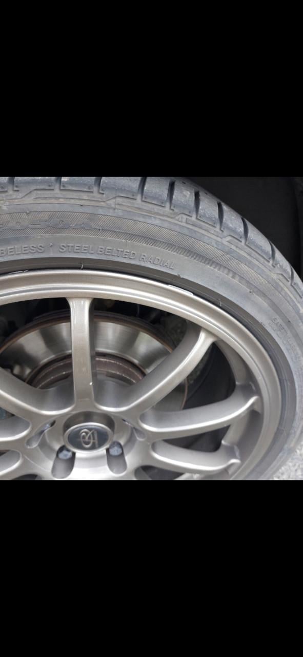17 inch lichtmetalen velgen + zomerbanden